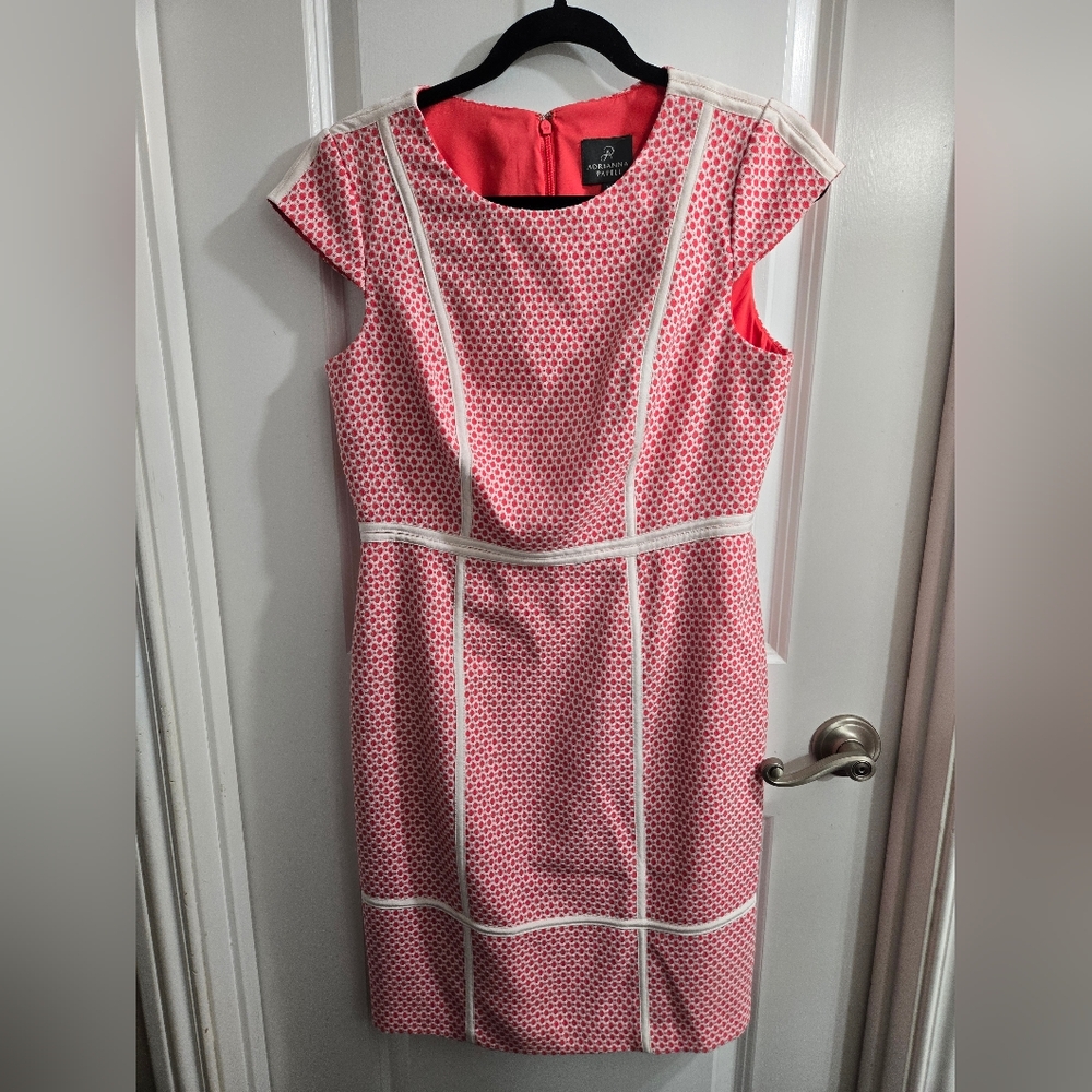 Adrianna Papell Guava Dot w/Contrast Ivory Piping U-Neck Texture Knit Dress - Picture 1 of 10